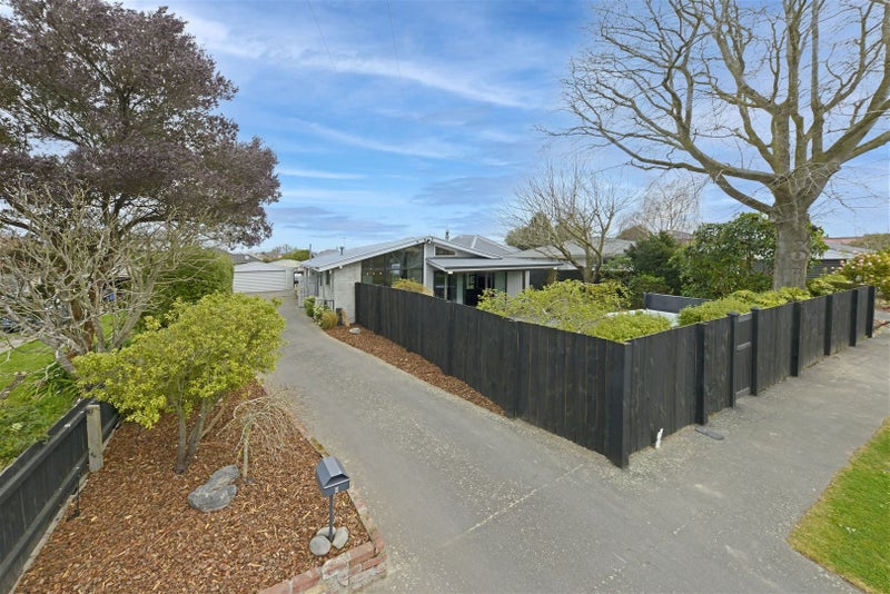 9 Gainford Street, Avonhead, Christchurch - Carousel 2