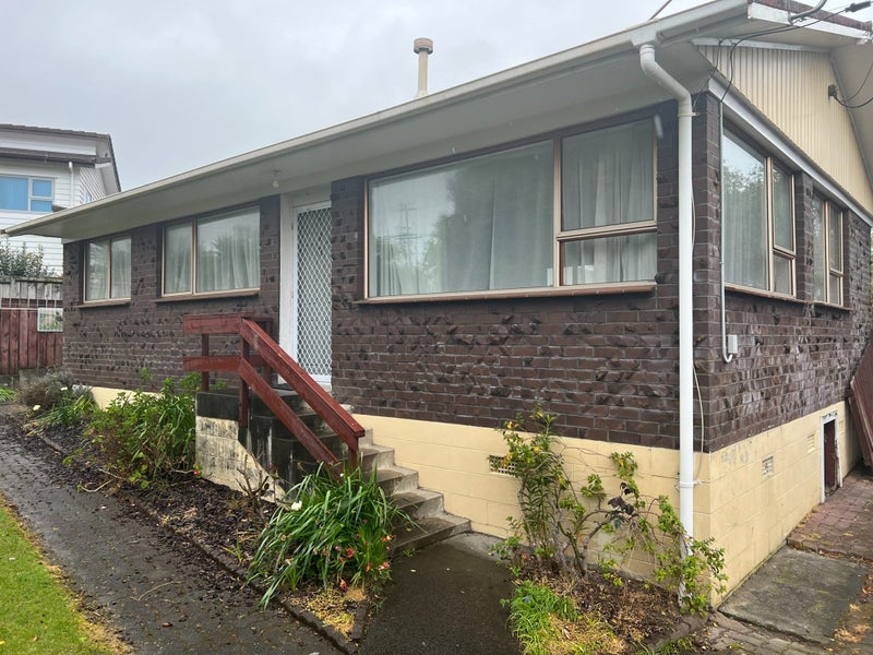 1/123 Ocean View Road, Hillcrest, Auckland - Carousel 2