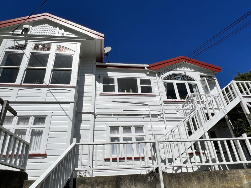 23 Waipapa Road, Hataitai, Wellington - Carousel 1