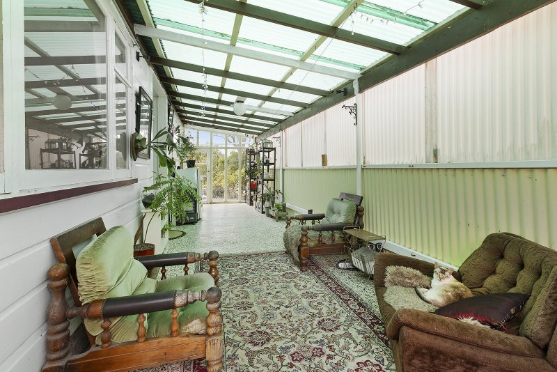 82 Farnham Street, Mornington, Wellington - Carousel 2