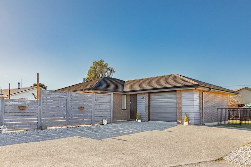 53 Lyndhurst Street, Westport, Westport - Carousel 15