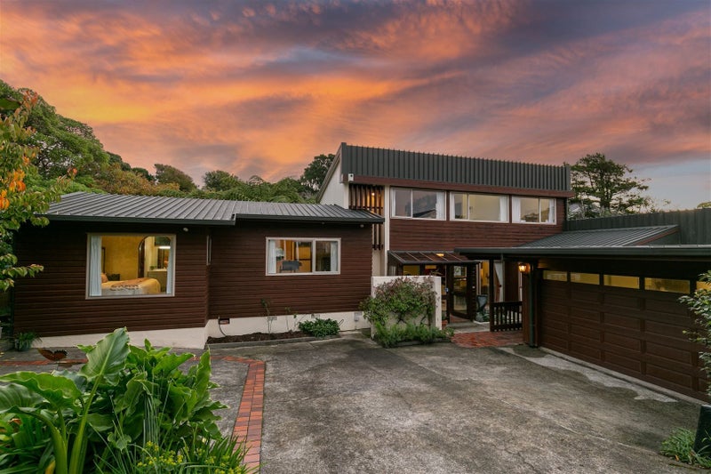 22A Izard Road, Khandallah, Wellington - Carousel 1