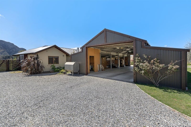 83B Black Peak Road, Wanaka - Carousel 50