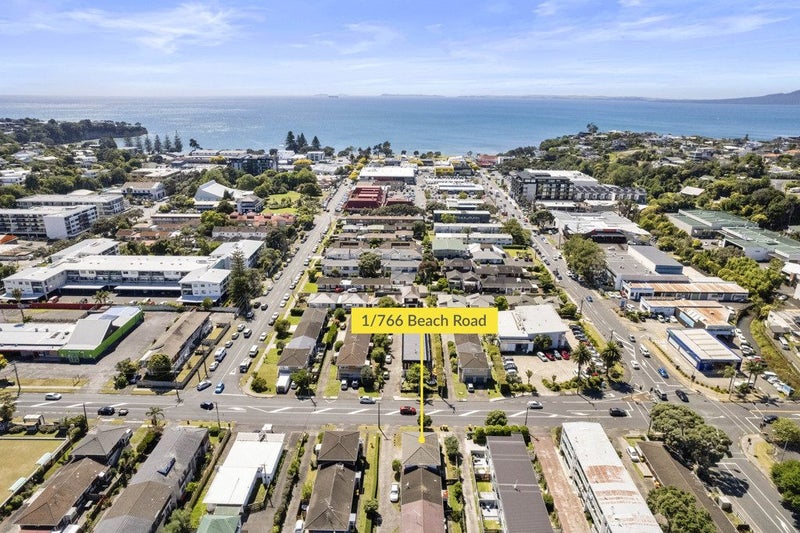 1/766 Beach Road, Browns Bay, Auckland - Carousel 12