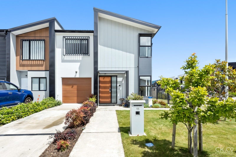 11 Fitch Lane, Wallaceville, Upper Hutt - Carousel 2