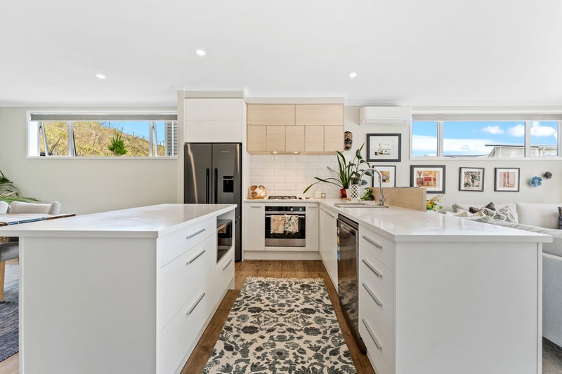 33 Sanremo Lane, Stanmore Bay, Whangaparaoa - Carousel 2