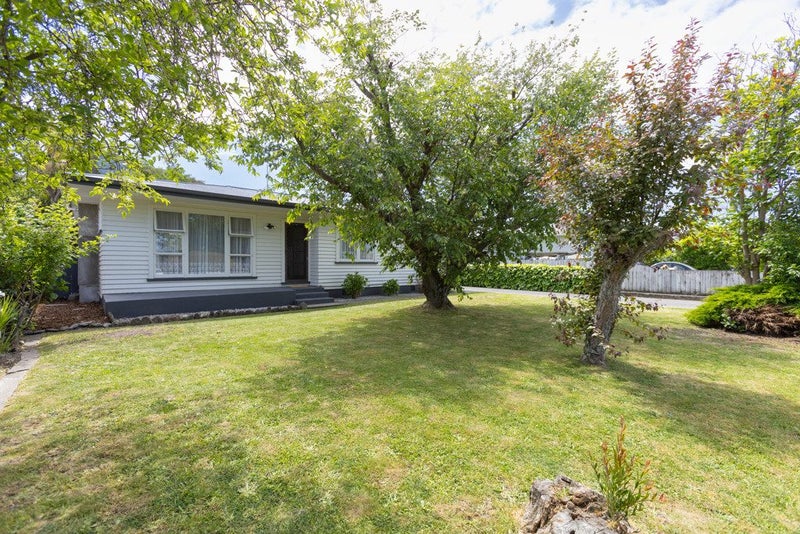 11 Coverdale Street, Onekawa, Napier - Carousel 17