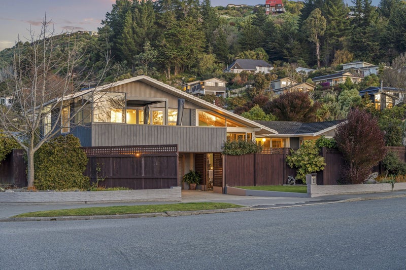 1 Gunns Crescent, Cashmere, Christchurch - Carousel 1