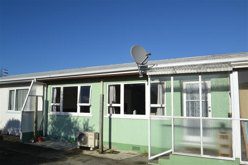 3/11 Otterson Street, Tāhunanui, Nelson - Carousel 1