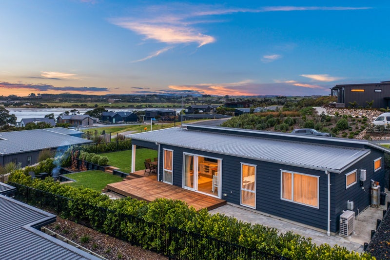 39 Jordan Street, Mangawhai Heads, Mangawhai - Carousel 1