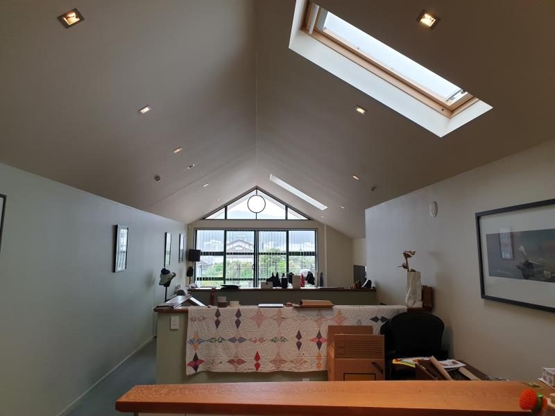 52B Hawker Street, Mount Victoria, Wellington - Carousel 2