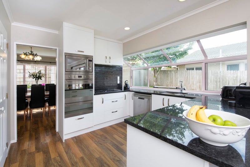 26 Rochester Crescent, Somerville, Auckland - Carousel 26