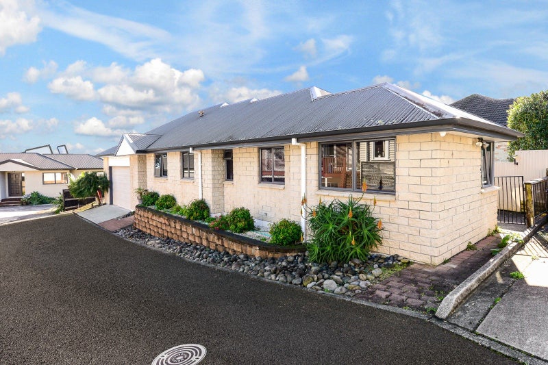 18C Alison Street, Hamilton Lake, Hamilton - Carousel 2