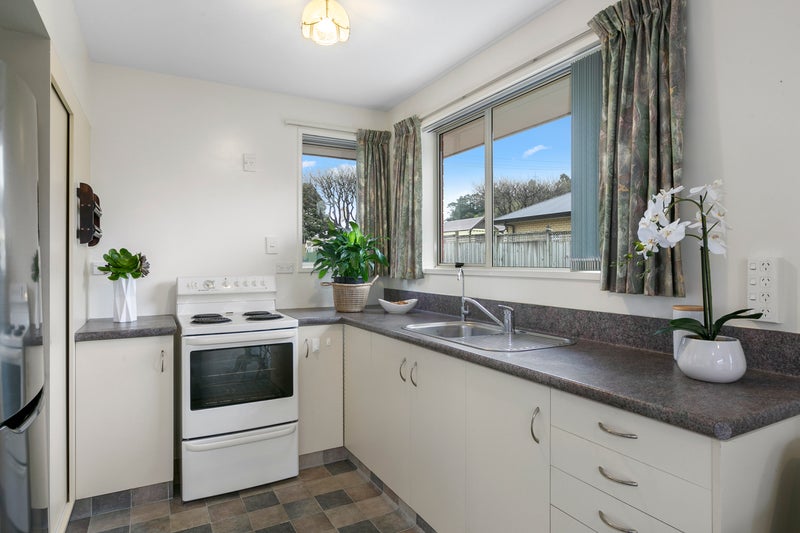 66B Law Street, Caversham, Dunedin - Carousel 2