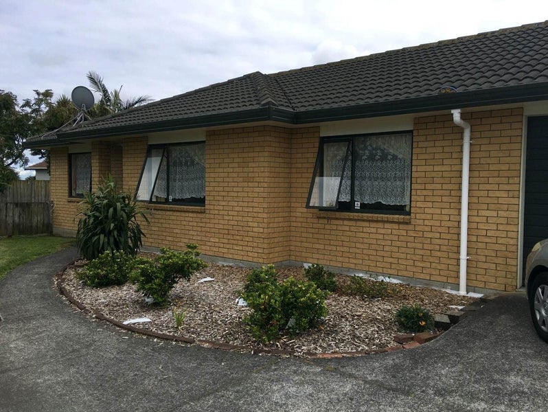 14 Rebecca Rise, Weymouth, Auckland - Carousel 1