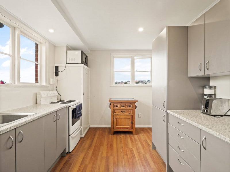 45 Clermiston Avenue, Corstorphine, Dunedin - Carousel 2