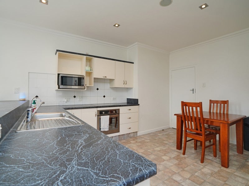 210 King Street, Windsor, Invercargill - Carousel 2