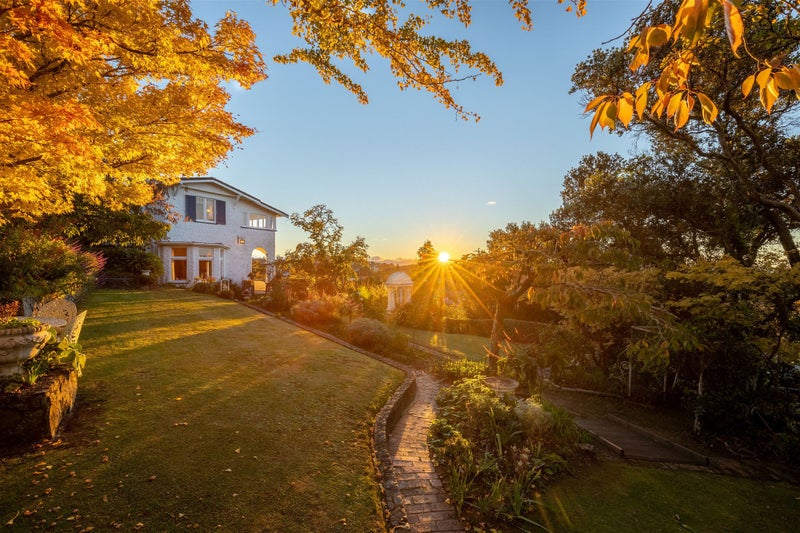 40 Cleveland Terrace, Nelson, Nelson - Carousel 2