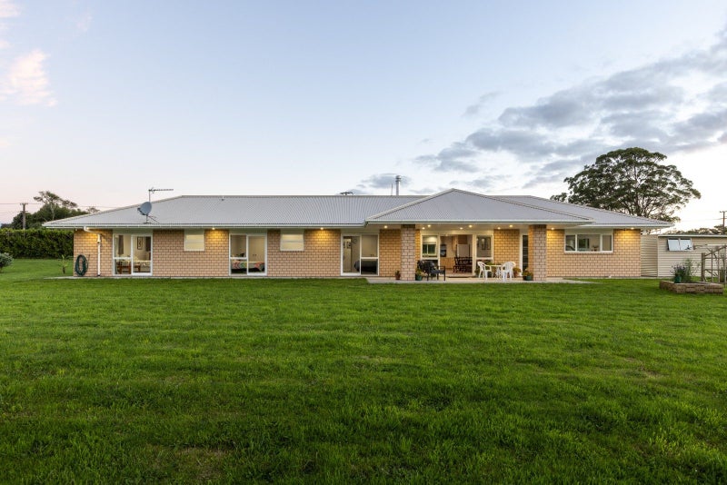 429 Waitoki Road, Waitoki, Silverdale - Carousel 2