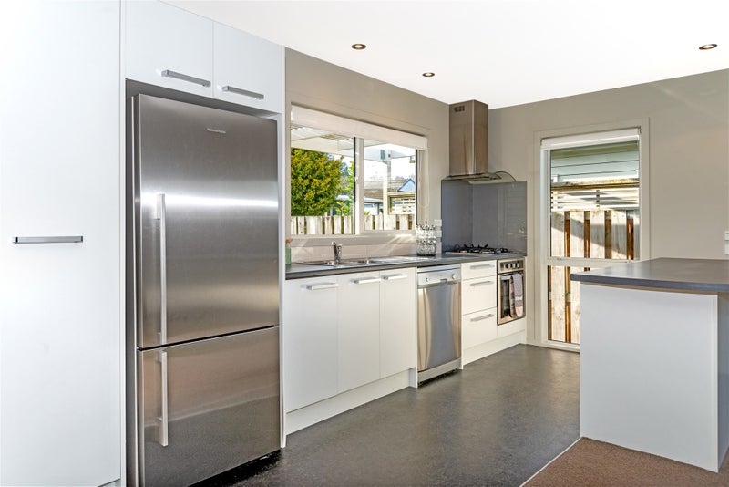 184B Russell Street, Whataupoko, Gisborne - Carousel 2