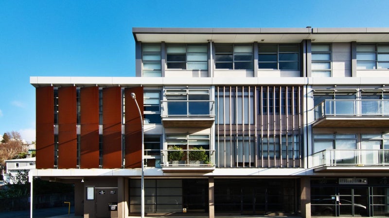 E208/28 Torrens Terrace, Mount Cook, Wellington - Carousel 1