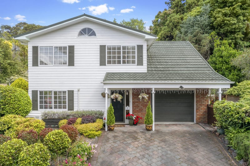 2/21 Deane Avenue, Titirangi, Auckland - Carousel 1