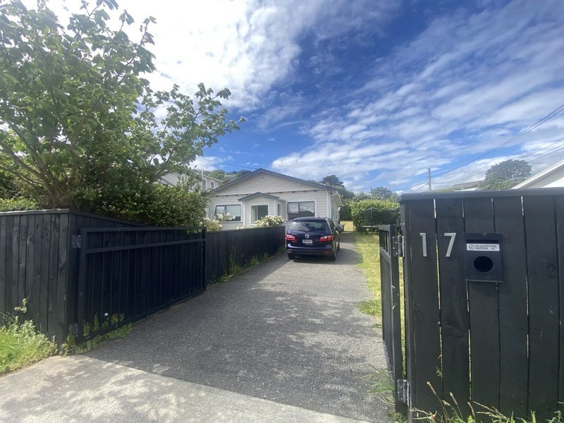 17 Rotherham Terrace, Miramar, Wellington - Carousel 16
