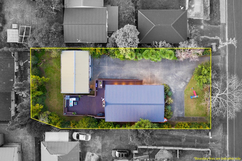 10 Cobham Crescent, Kelston, Auckland - Carousel 21