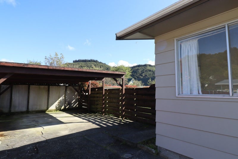 16A Beryl Grove, Birchville, Upper Hutt - Carousel 1