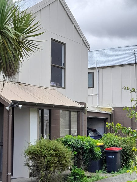 2/77 Lismore Street, Waltham, Christchurch - Carousel 11