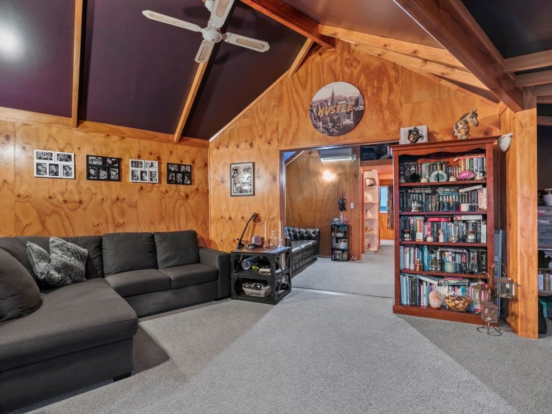 19B Roys Road, Parkvale, Tauranga - Carousel 1