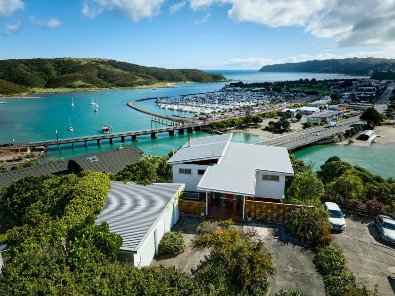 58 Kiriwai Road, Paremata, Porirua - Carousel 2