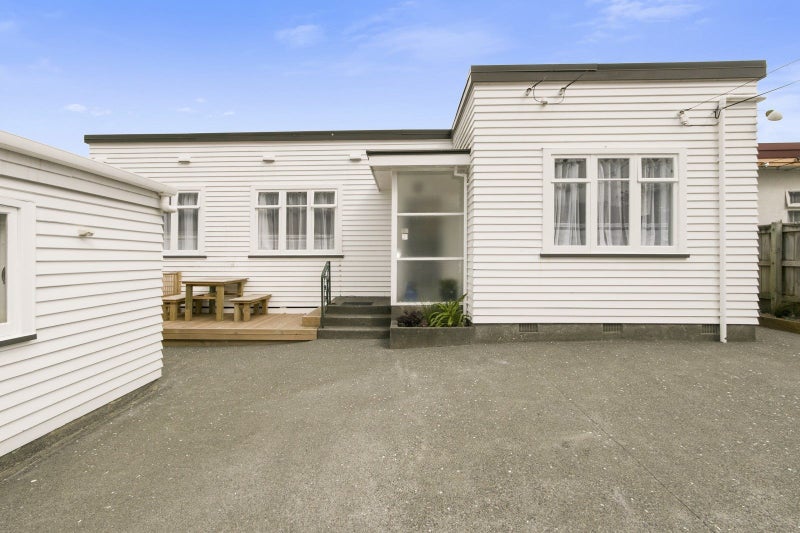 64 Bledisloe Crescent, Wainuiomata, Lower Hutt - Carousel 1