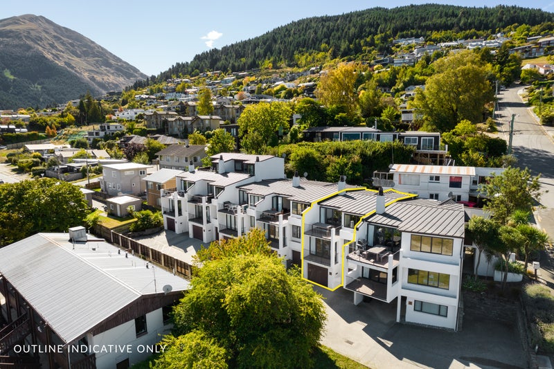24B Suburb Street, Queenstown, Queenstown - Carousel 1