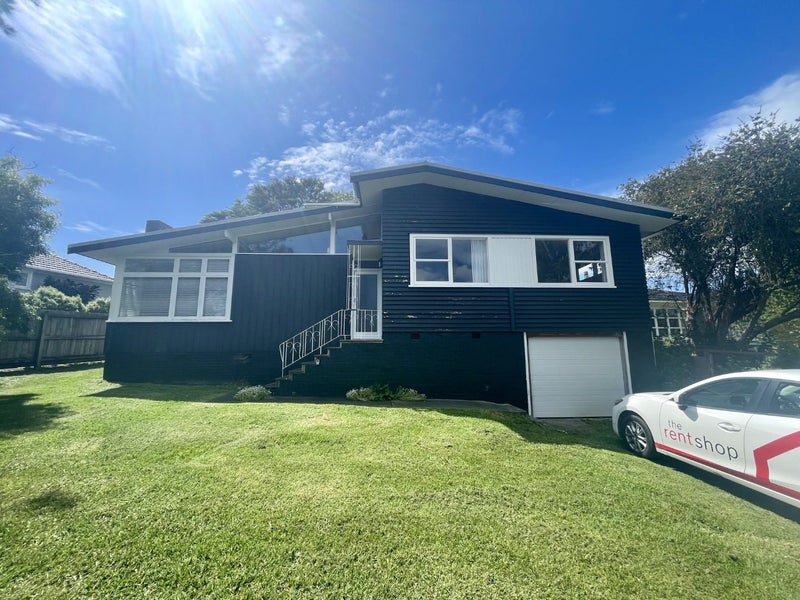 23 Gill Avenue, Te Atatu Peninsula, Auckland - Carousel 18