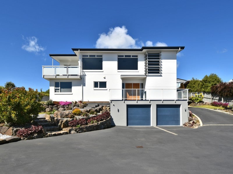 7 Kenmure Drive, Huntsbury, Christchurch - Carousel 2