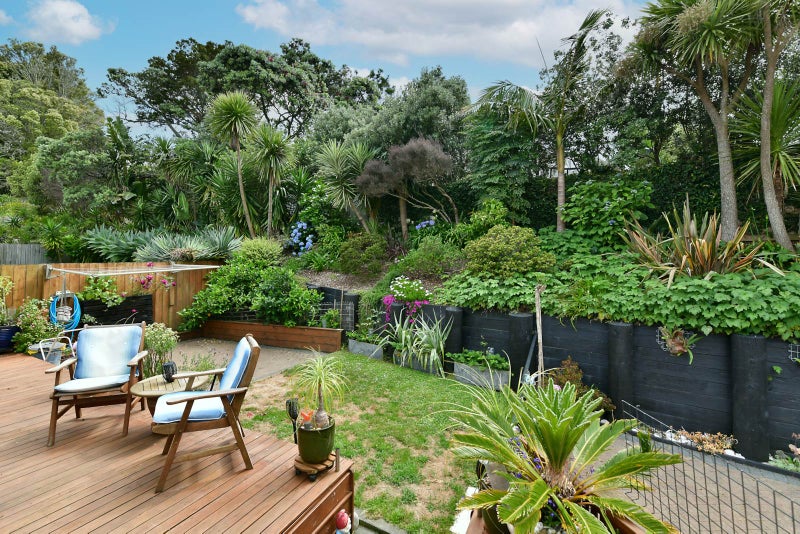 8 Carento Way, Stanmore Bay, Whangaparaoa - Carousel 21