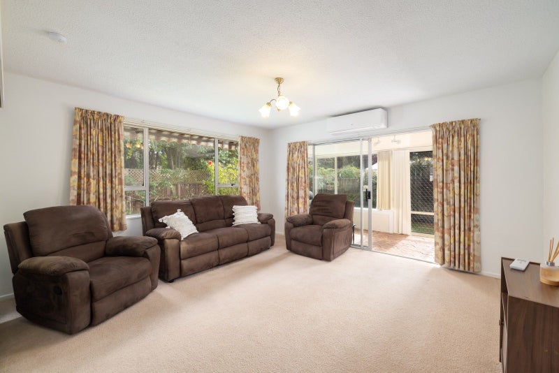 2/45 Valecrest Avenue, Parklands, Christchurch - Carousel 2