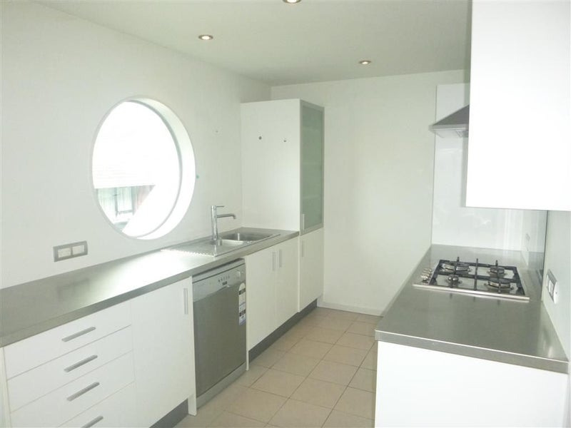 4C/10 Park Avenue, Epuni, Lower Hutt - Carousel 2