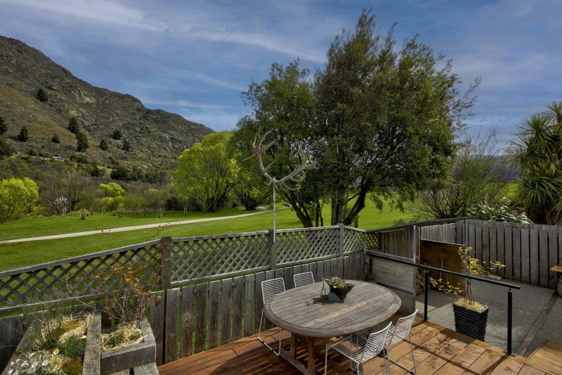5A Rastus Burn Lane, Frankton, Queenstown - Carousel 1