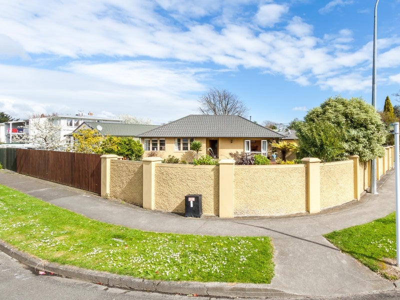 56 Pahiatua Street, Hokowhitu, Palmerston North - Carousel 17