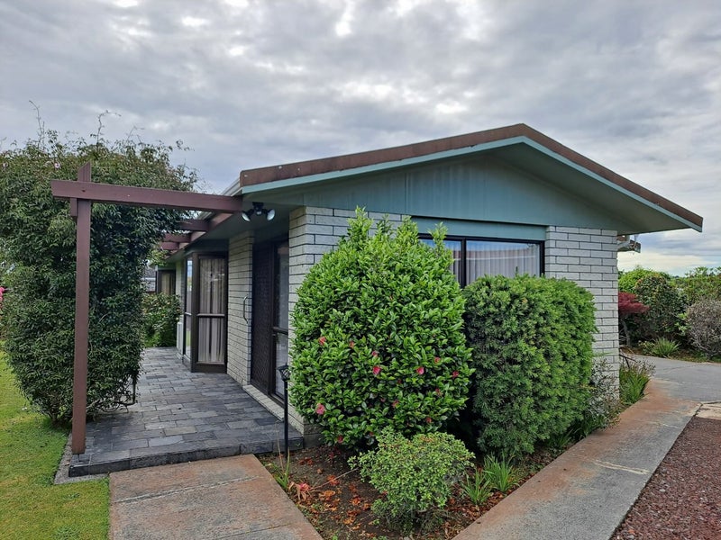 13A Julian Place, Westown, New Plymouth - Carousel 2
