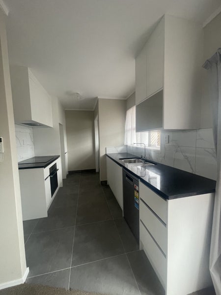 2/14 Amaru Road, Onehunga, Auckland - Carousel 2