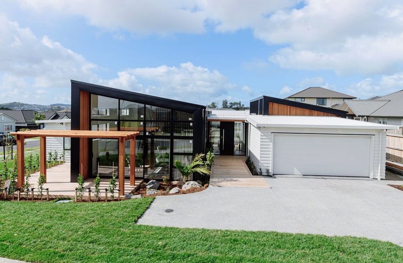 186 Wainui Road, Silverdale, Silverdale - Carousel 1