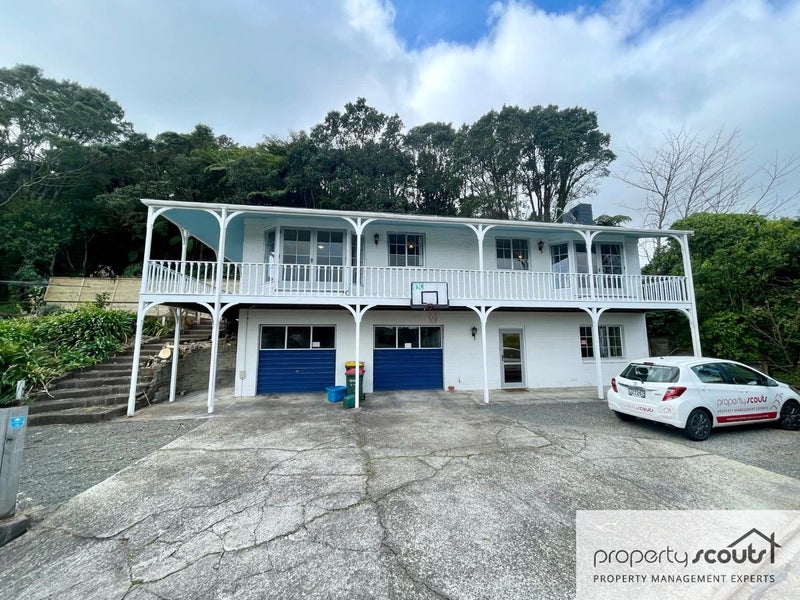 89C Poplar Grove, Whalers Gate, New Plymouth - Carousel 1