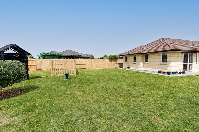 96 Farringdon Avenue, Rototuna North, Hamilton - Carousel 19