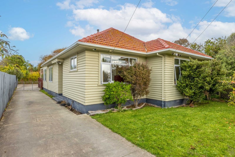 39 Blake Street, New Brighton, Christchurch - Carousel 1