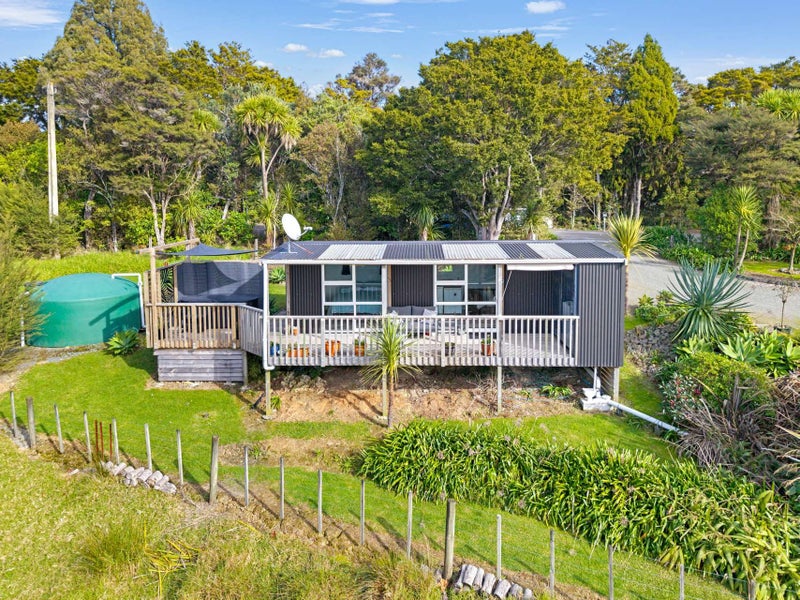 763 Owhiwa Road, Onerahi - Carousel 2