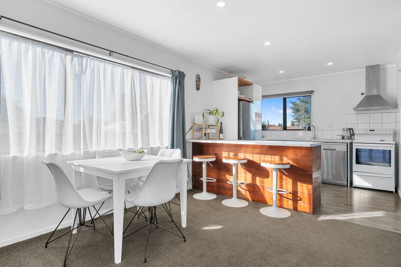 12 Solway Crescent, Solway, Masterton - Carousel 2