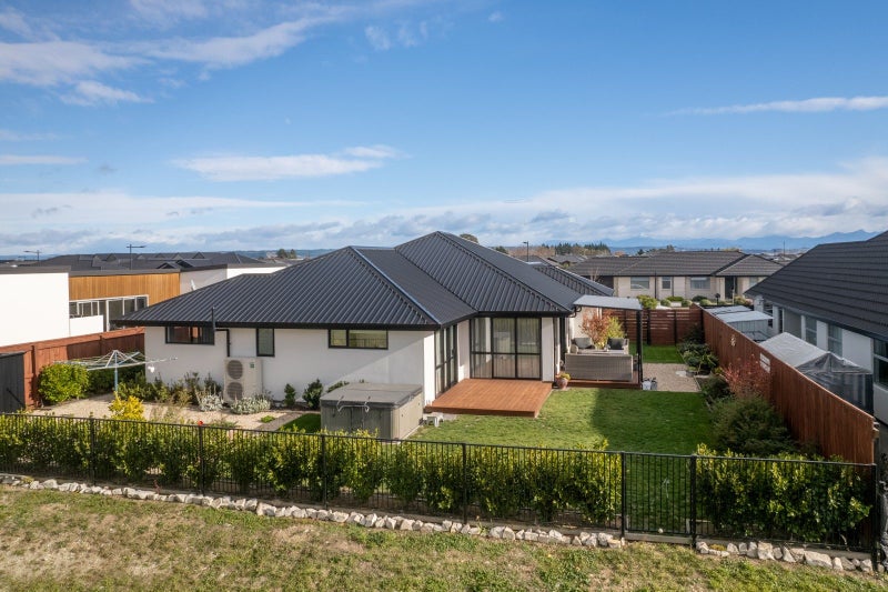 24 Borck Avenue, Appleby, Richmond - Carousel 1